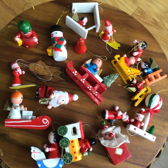 Set B: Vintage Wooden Ornaments - Picture 1 of 4